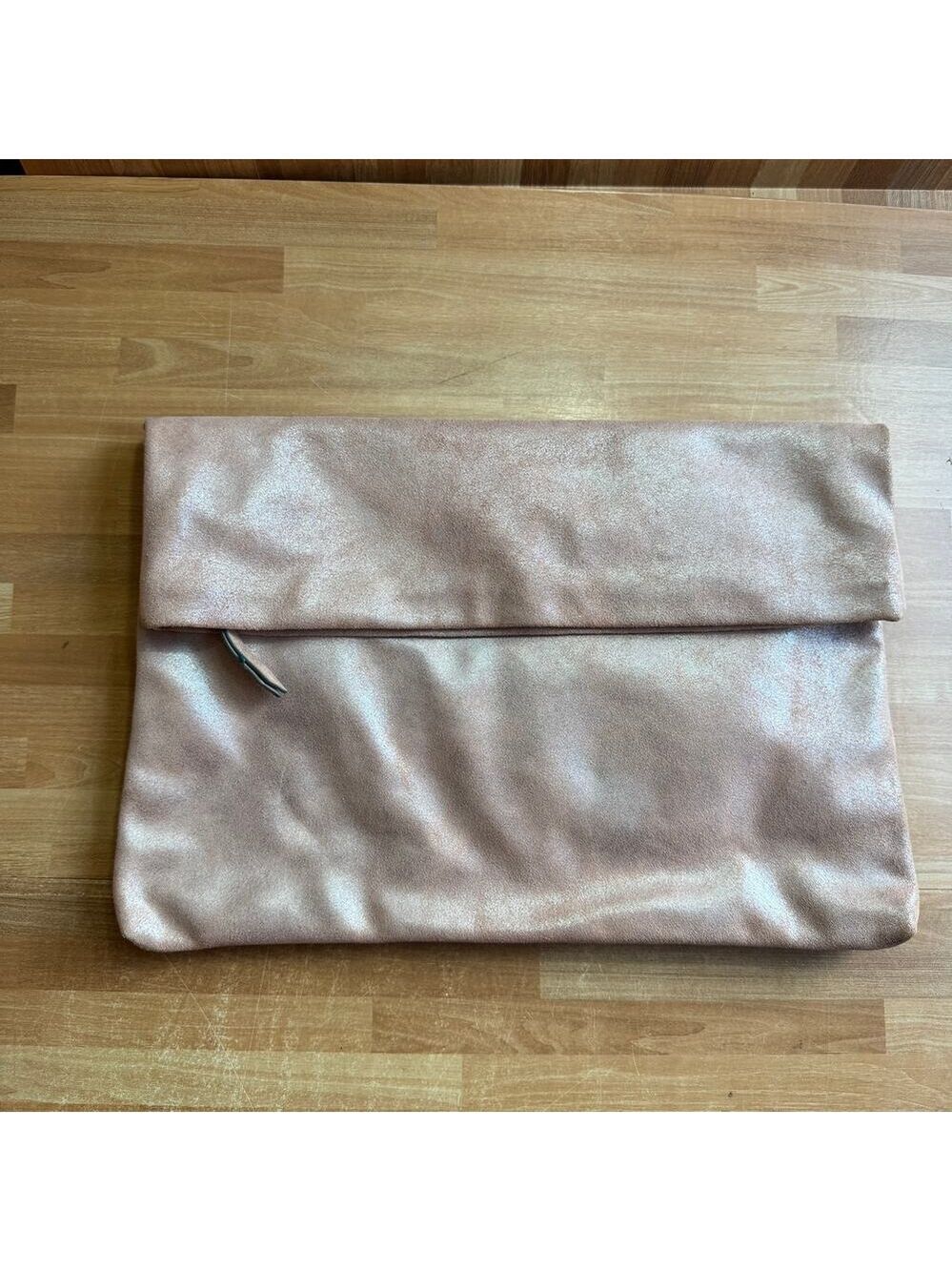 Banana Republic Italian suede clutch features